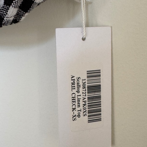 Reformation Scallop Linen Top - April Check - Size XS - NWT - Picture 3 of 5